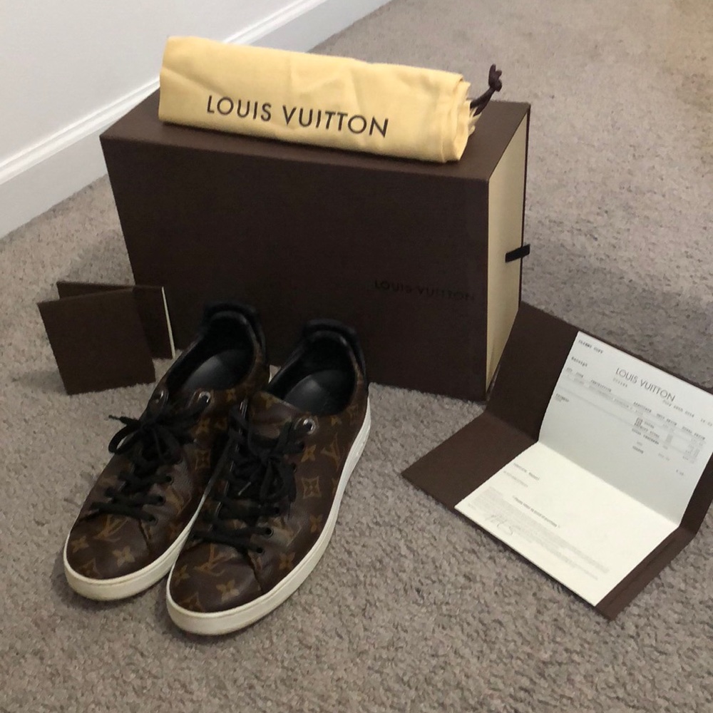 Louis Vuitton front row leather sneakers SZ 8